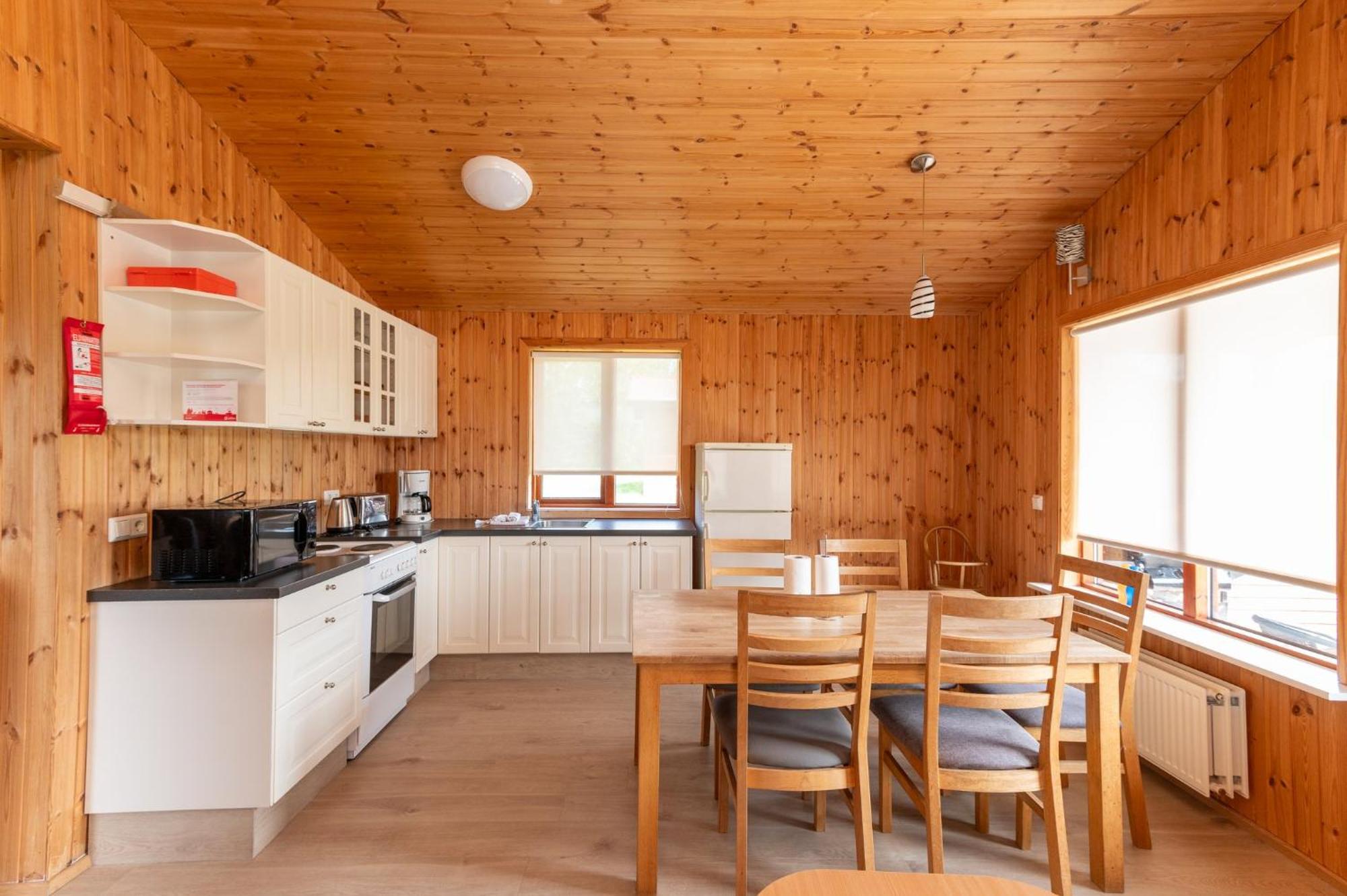 Gladheimar Cottages Блёндюоус Экстерьер фото