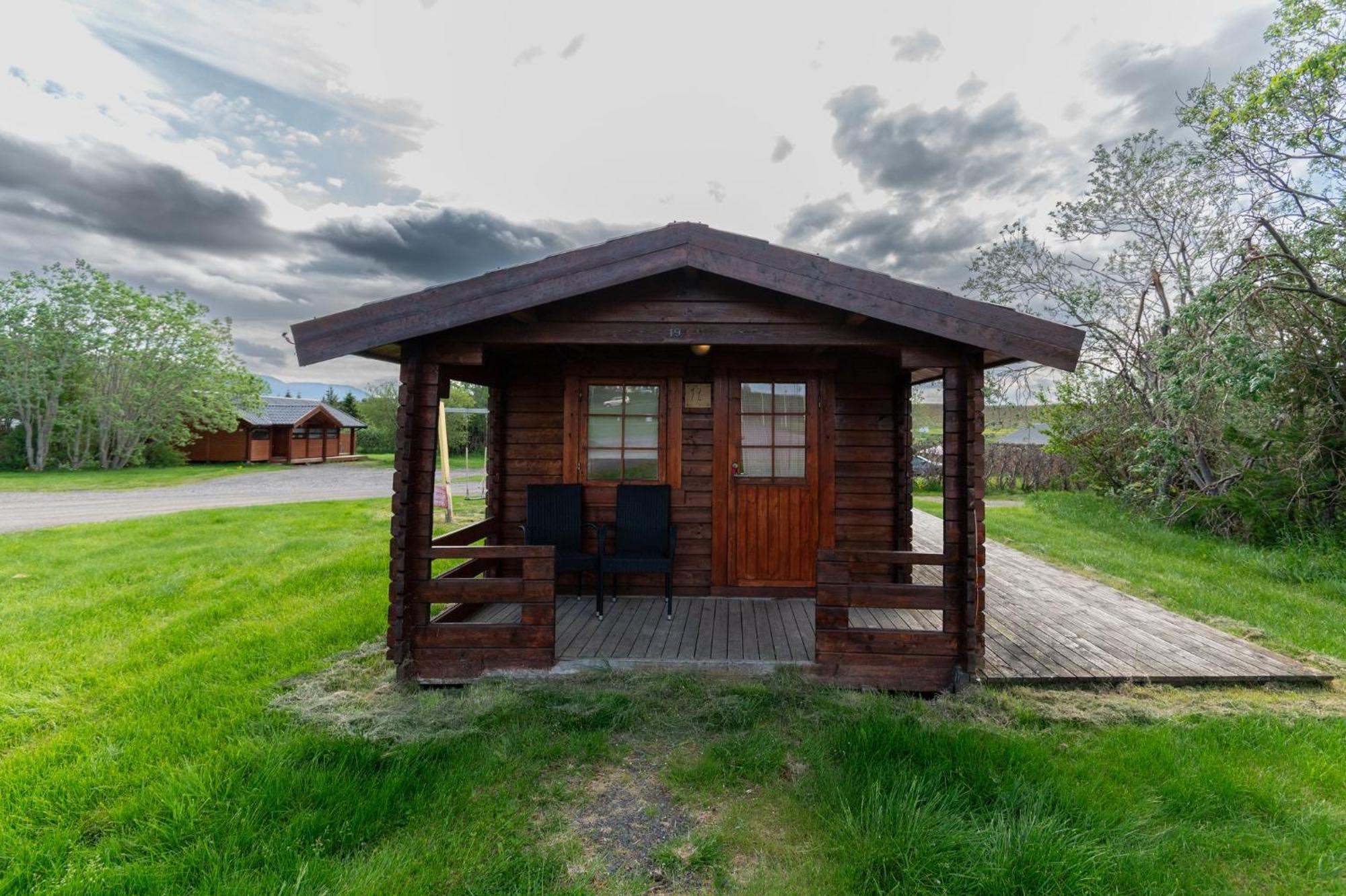 Gladheimar Cottages Блёндюоус Экстерьер фото