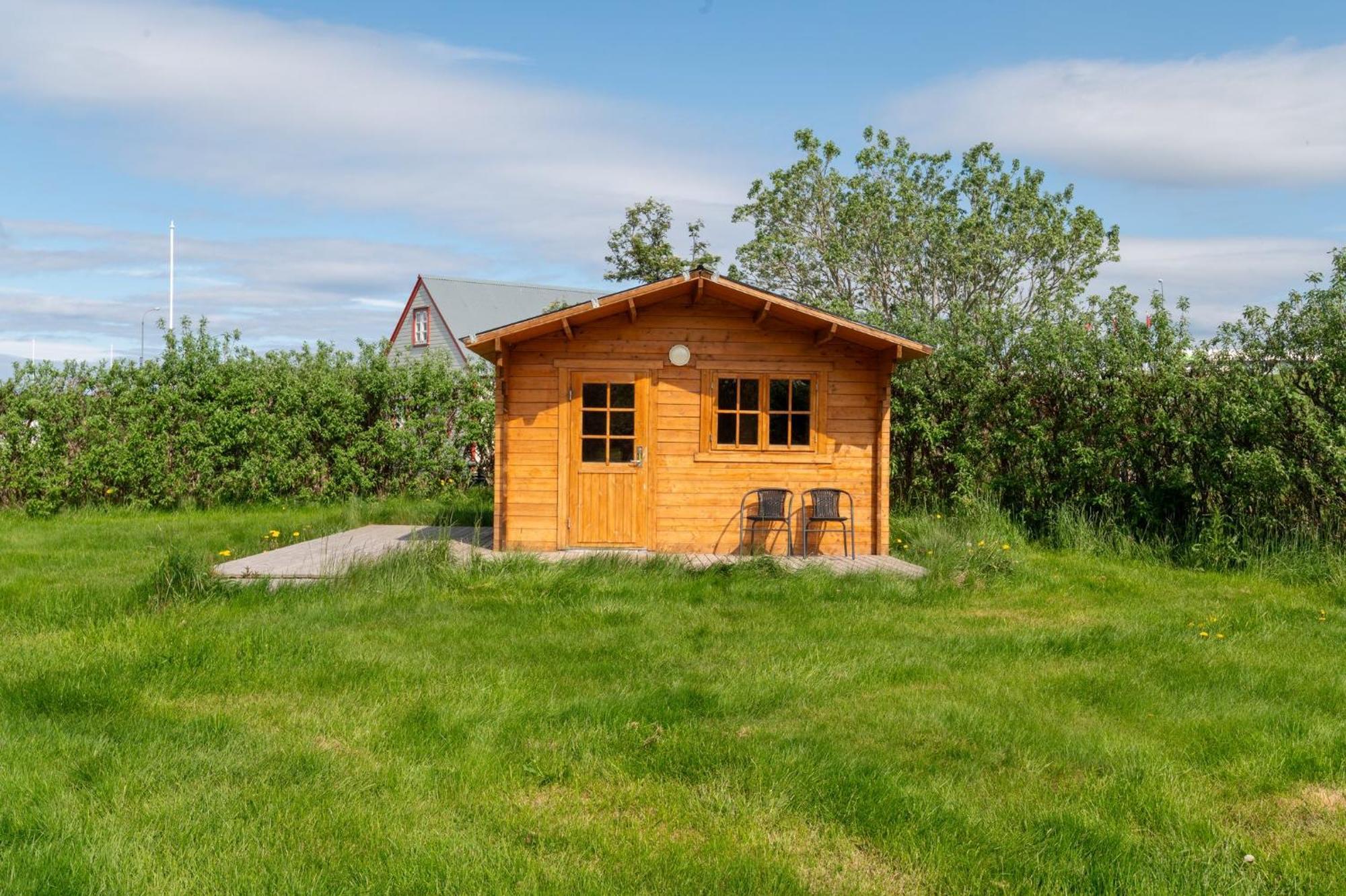 Gladheimar Cottages Блёндюоус Экстерьер фото