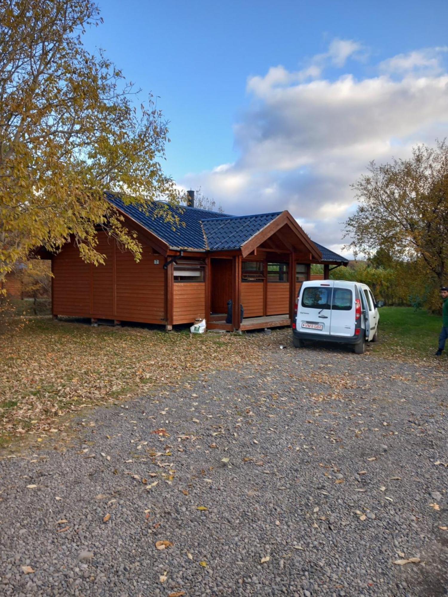 Gladheimar Cottages Блёндюоус Экстерьер фото